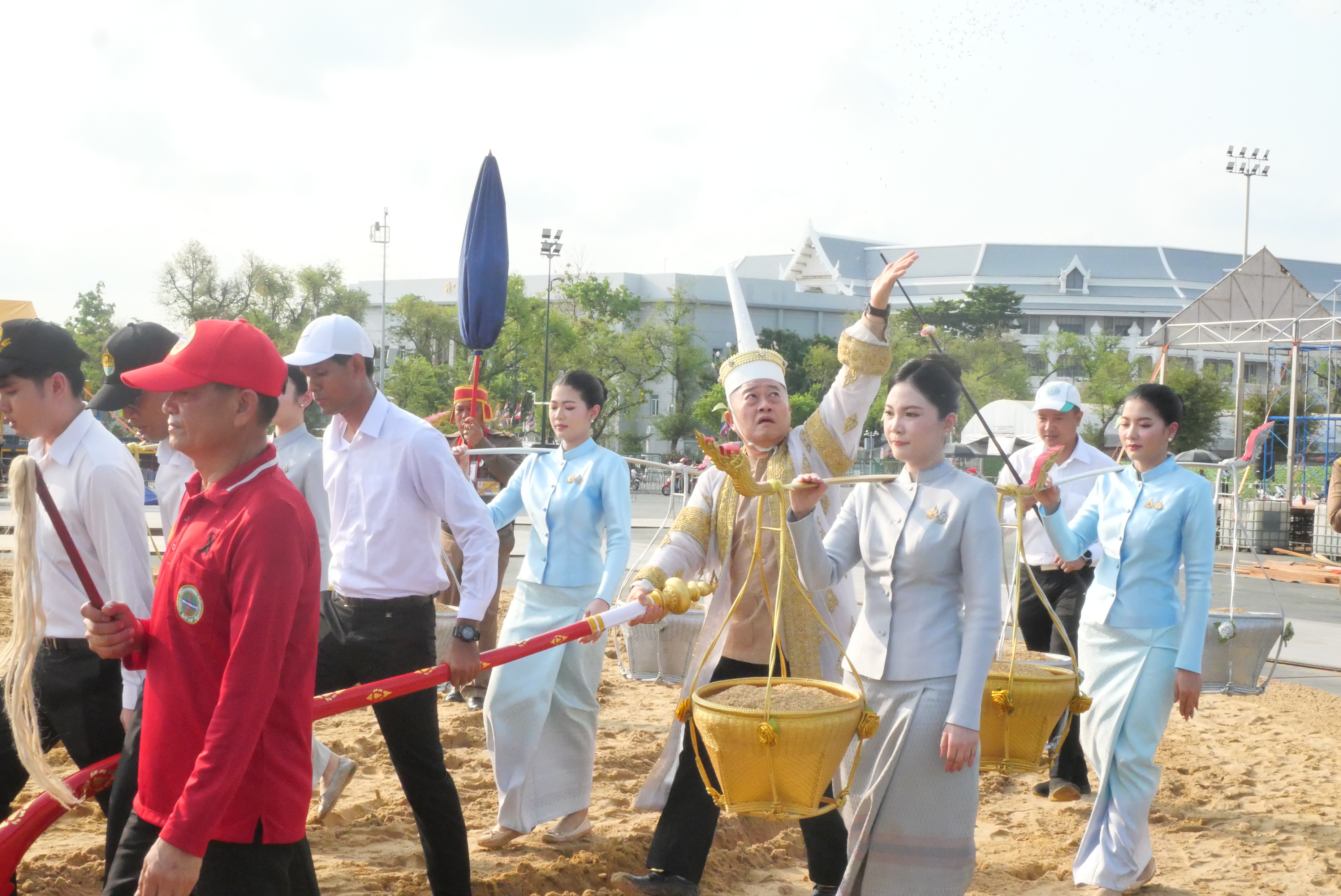 title - ส.ป.ก. ร่วมซ้อมย่อย ครั้งที่ 1 พระราชพิธีพืชมงคลจรดพระนังคัลแรกนาขวัญ ประจำปีพุทธศักราช 2569 